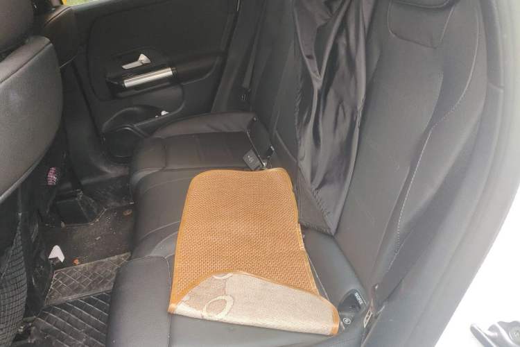 Used Mercedes-Benz GLA 2023 GLA 200 Left Rear Seat