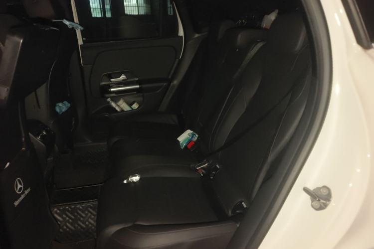 Used Mercedes-Benz GLA 2023 GLA 220 Left Rear Seat