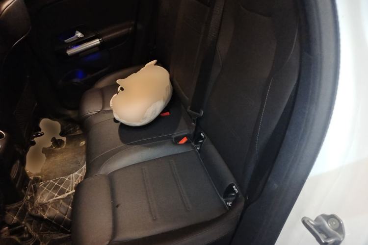 Used Mercedes-Benz GLA 2023 GLA 220 Left Rear Seat