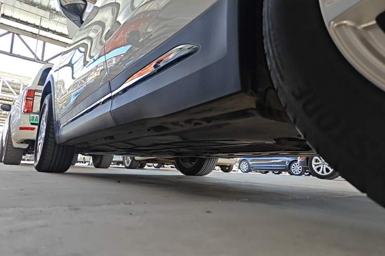 Used Mercedes-Benz GLA 2023 Facelifted GLA 200 Left Side Sill