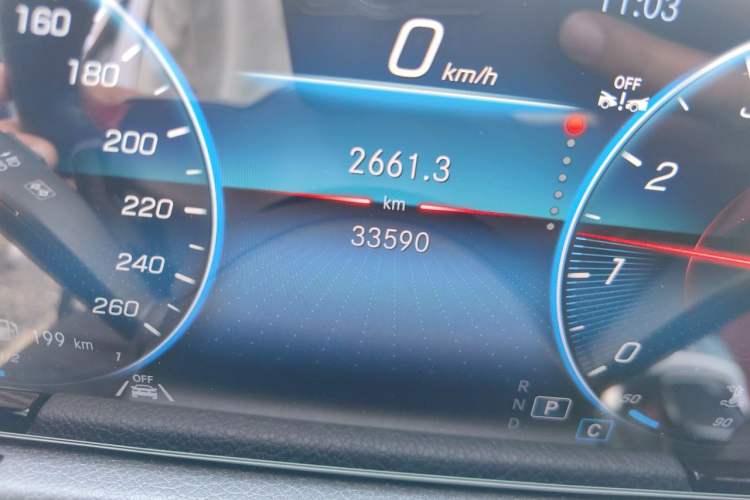 Used Mercedes-Benz GLA 2023 Facelifted GLA 200 Odometer Close Up
