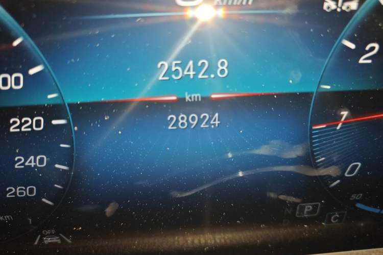 Used Mercedes-Benz GLA 2023 GLA 220 Odometer Close Up