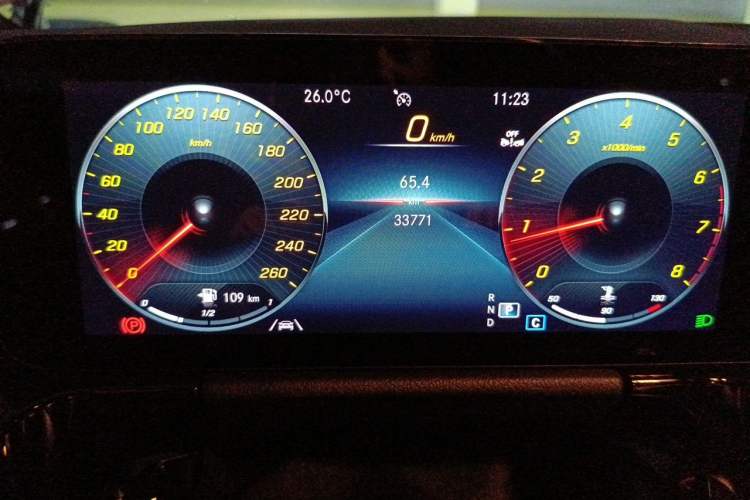 Used Mercedes-Benz GLA 2023 GLA 200 Odometer Close Up