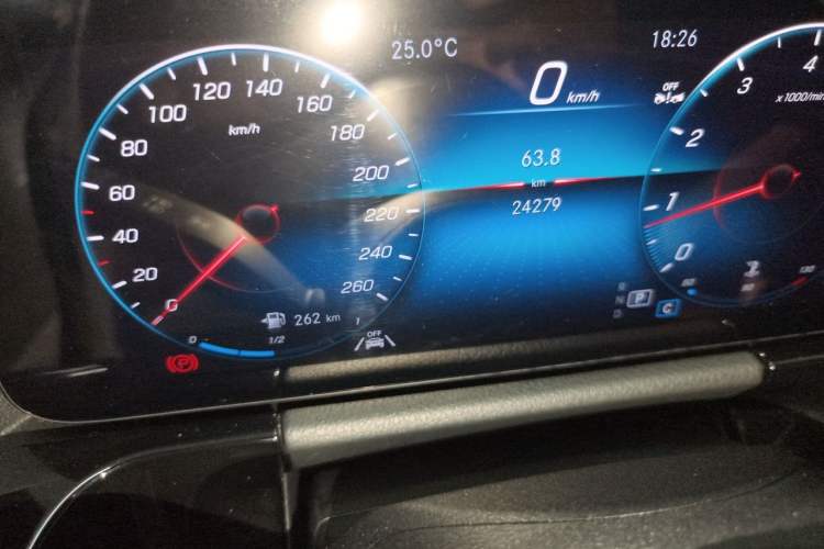 Used Mercedes-Benz GLA 2023 GLA 220 Odometer Close Up