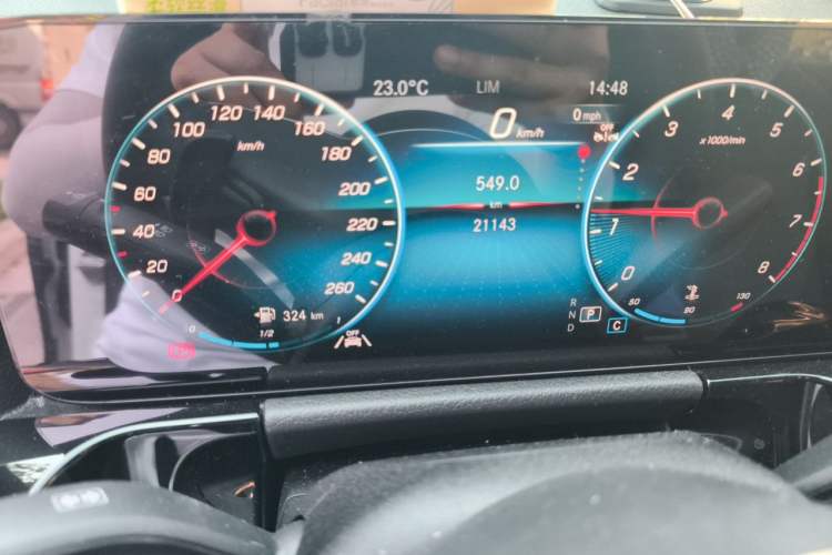 Used Mercedes-Benz GLA 2023 GLA 220 Odometer Close Up