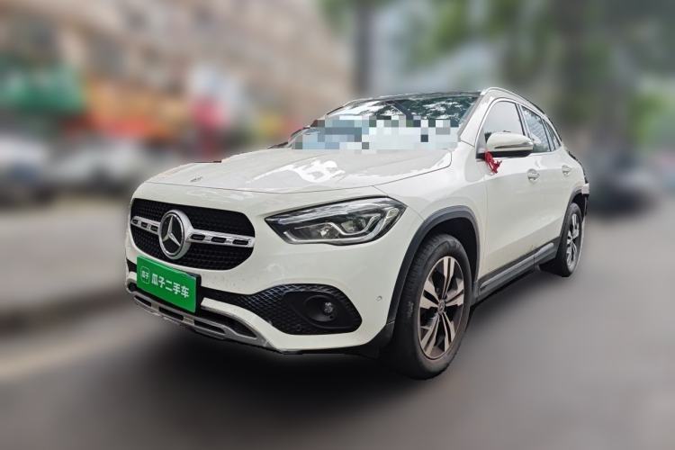 Used Mercedes-Benz GLA 2023 GLA 220 Guazi used car, China used car export, Used car for sale, Used cars, Cheapest cars for sale