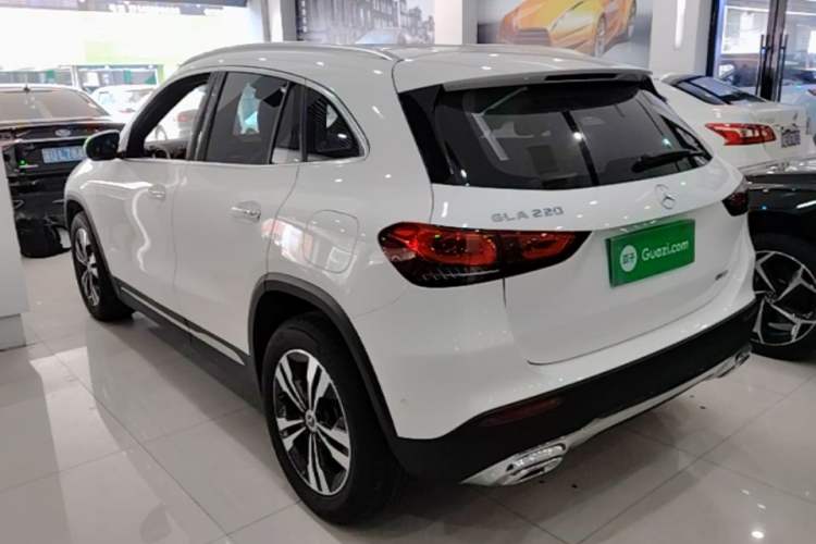 Used Mercedes-Benz GLA 2023 GLA 220 Rear Left 45 Deg