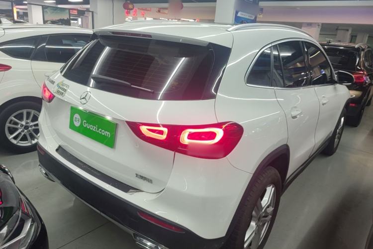 Used Mercedes-Benz GLA 2023 GLA 200 Rear Right 45 Deg