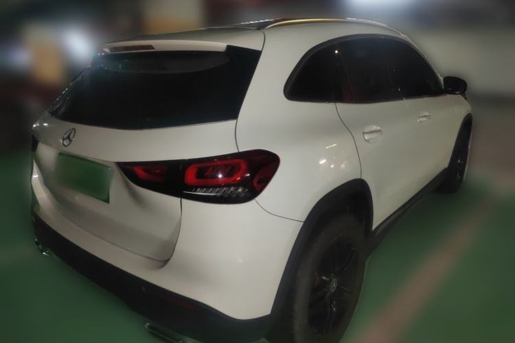 Used Mercedes-Benz GLA 2023 GLA 200 Rear Right 45 Deg