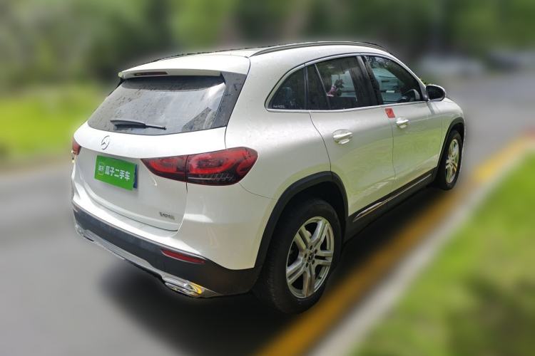 Used Mercedes-Benz GLA 2023 GLA 200 Rear Right 45 Deg