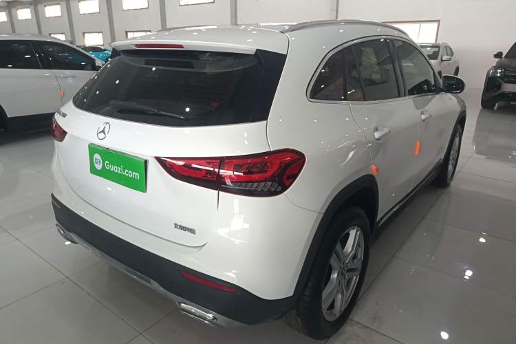 Used Mercedes-Benz GLA 2023 GLA 200 Rear Right 45 Deg