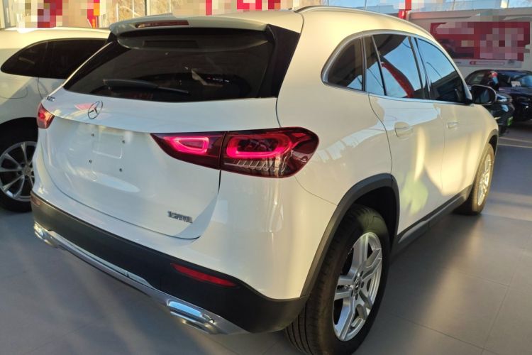 Used Mercedes-Benz GLA 2023 GLA 200 Rear Right 45 Deg