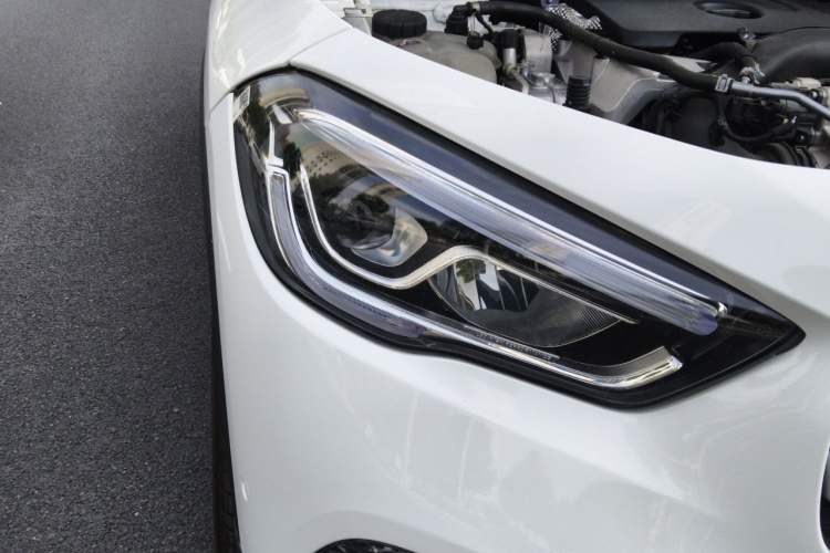 Used Mercedes-Benz GLA 2023 GLA 220 Right Front Headlight