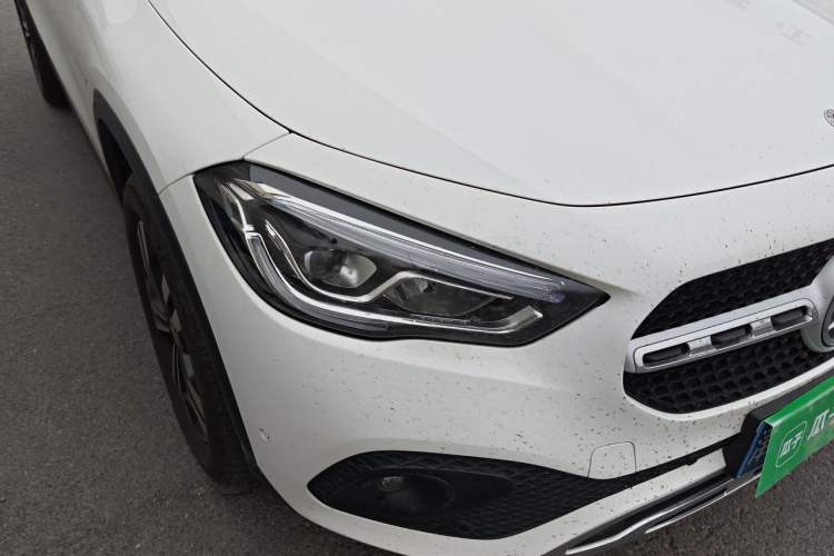 Used Mercedes-Benz GLA 2023 GLA 220 Right Front Headlight