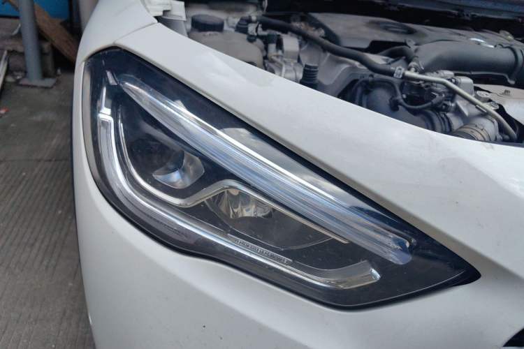 Used Mercedes-Benz GLA 2023 GLA 220 Right Front Headlight