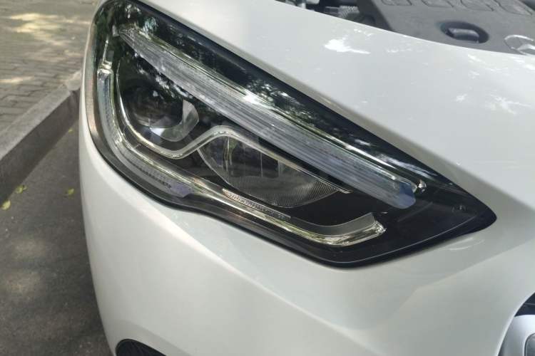 Used Mercedes-Benz GLA 2023 GLA 200 Right Front Headlight