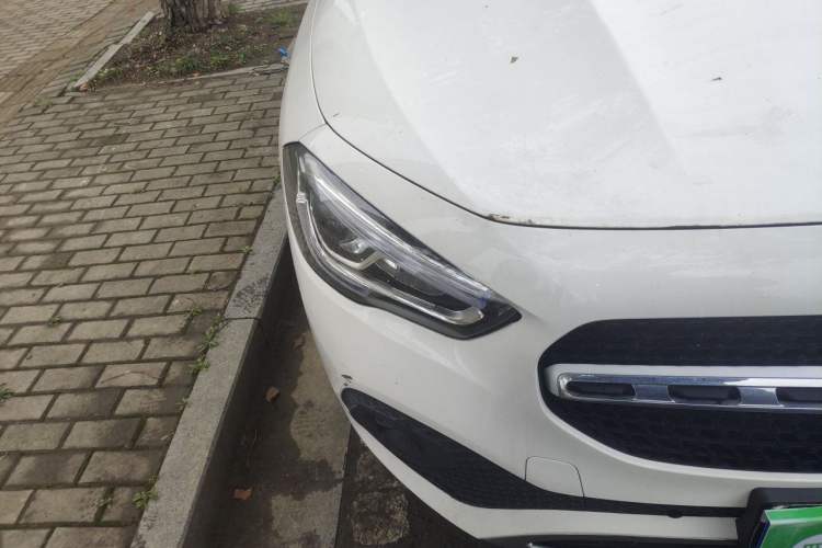 Used Mercedes-Benz GLA 2023 GLA 200 Right Front Headlight