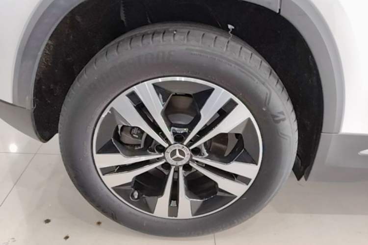 Used Mercedes-Benz GLA 2023 GLA 220 Right Rear Wheel Hub