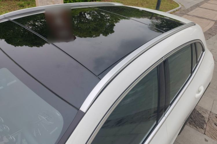 Used Mercedes-Benz GLA 2023 GLA 200 Roof