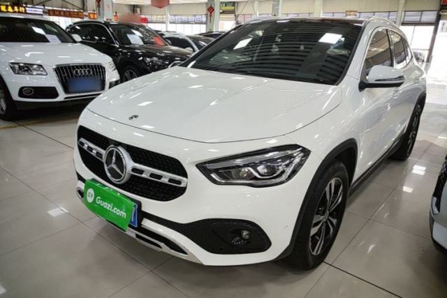 Mercedes-Benz GLA 2023 GLA 220 usado