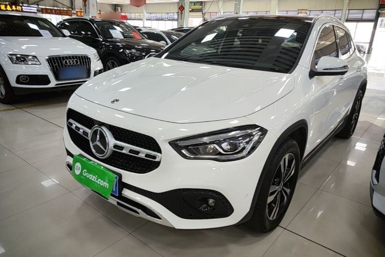 Used Mercedes-Benz GLA 2023 GLA 220 Guazi used car, China used car export, Used car for sale, Used cars, Cheapest cars for sale
