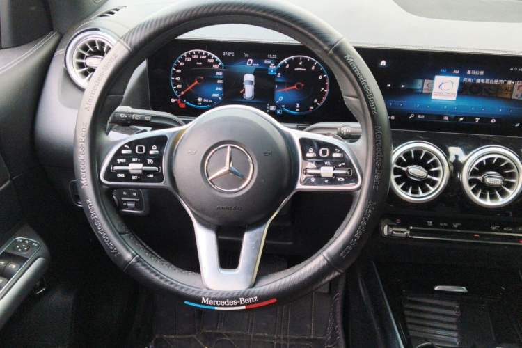 Used Mercedes-Benz GLA 2023 GLA 220 Steering Wheel