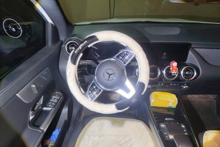 Used Mercedes-Benz GLA 2023 GLA 200 Steering Wheel