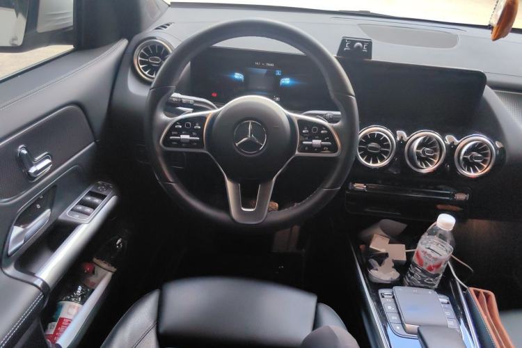 Used Mercedes-Benz GLA 2023 GLA 220 Steering Wheel