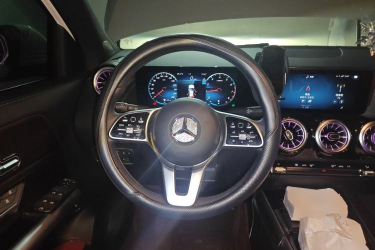 Used Mercedes-Benz GLA 2023 GLA 220 Steering Wheel
