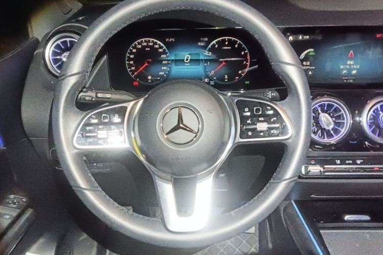 Used Mercedes-Benz GLA 2023 GLA 200 Steering Wheel