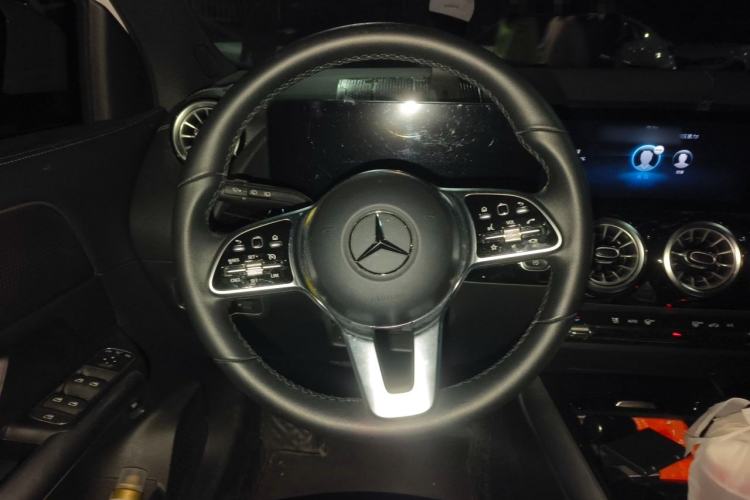Used Mercedes-Benz GLA 2023 GLA 220 Steering Wheel