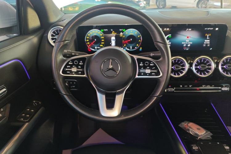 Used Mercedes-Benz GLA 2023 GLA 200 Steering Wheel