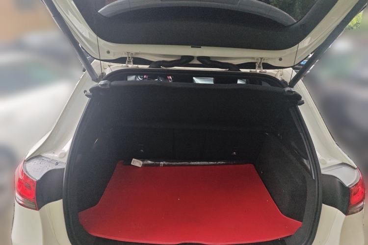 Used Mercedes-Benz GLA 2023 GLA 220 Trunk