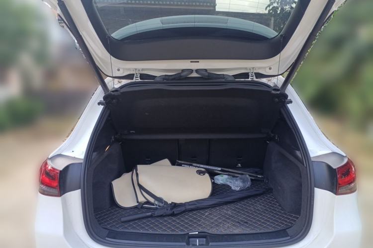 Used Mercedes-Benz GLA 2023 GLA 220 Trunk