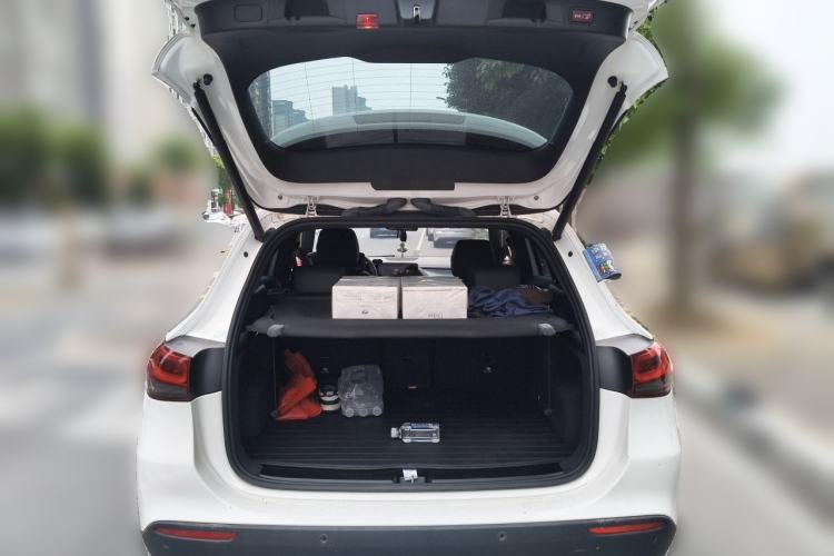 Used Mercedes-Benz GLA 2023 GLA 220 Trunk