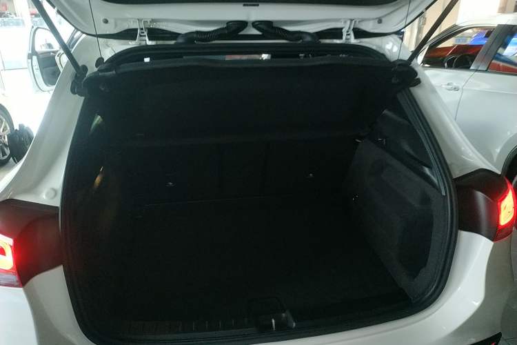 Used Mercedes-Benz GLA 2023 Facelifted GLA 200 Trunk
