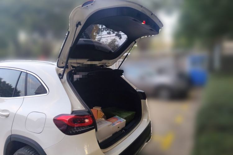 Used Mercedes-Benz GLA 2023 Facelifted GLA 200 Trunk