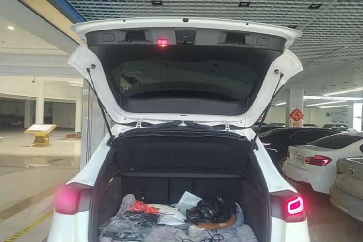 Used Mercedes-Benz GLA 2023 GLA 200 Trunk