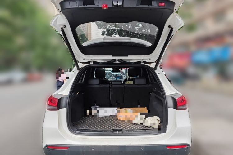 Used Mercedes-Benz GLA 2023 GLA 220 Trunk