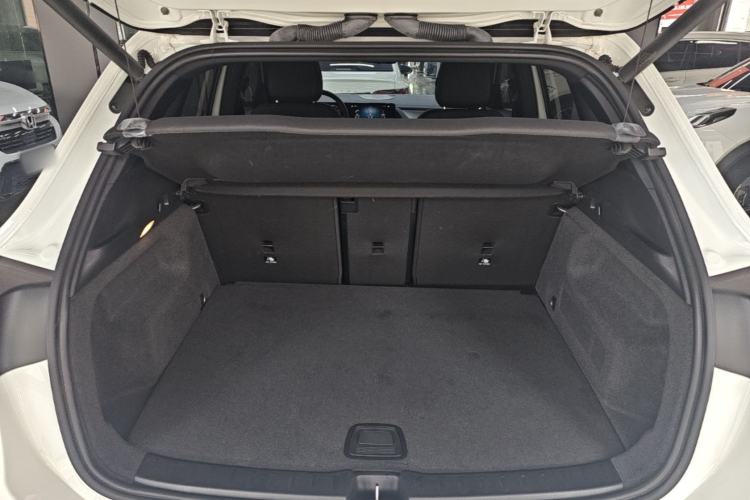 Used Mercedes-Benz GLA 2023 GLA 200 Trunk