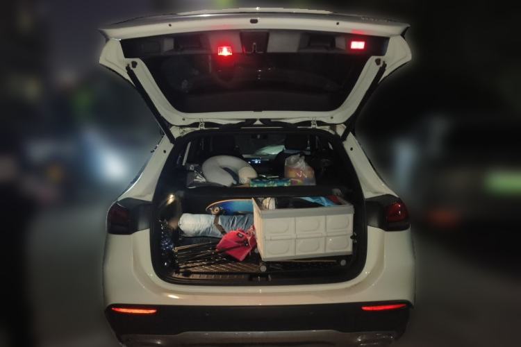 Used Mercedes-Benz GLA 2023 GLA 220 Trunk