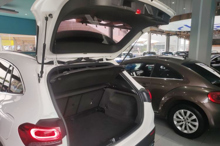 Used Mercedes-Benz GLA 2023 GLA 200 Trunk