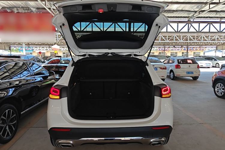 Used Mercedes-Benz GLA 2023 Facelifted GLA 200 Trunk