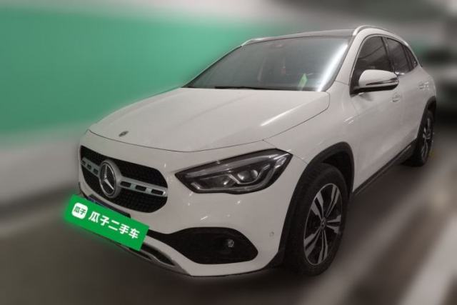 Ojetý Mercedes-Benz GLA 2023 GLA 220