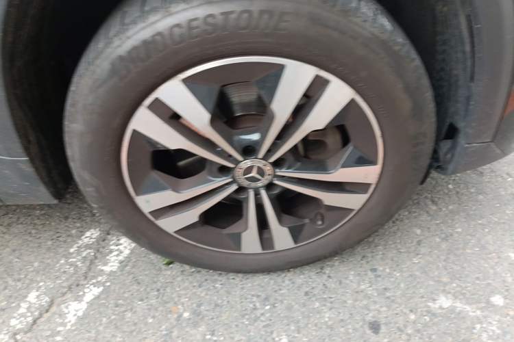 Used Mercedes-Benz GLA 2024 GLA 220 Right Front Wheel Hub