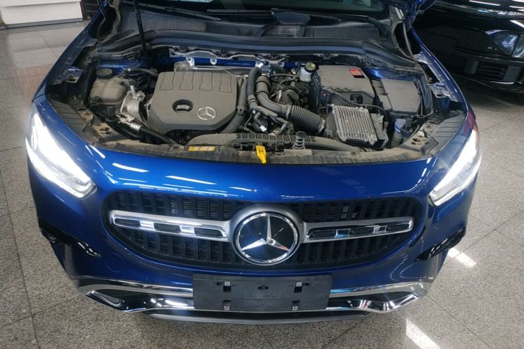 Used Mercedes-Benz GLA 2024 GLA 200 Engine Bay