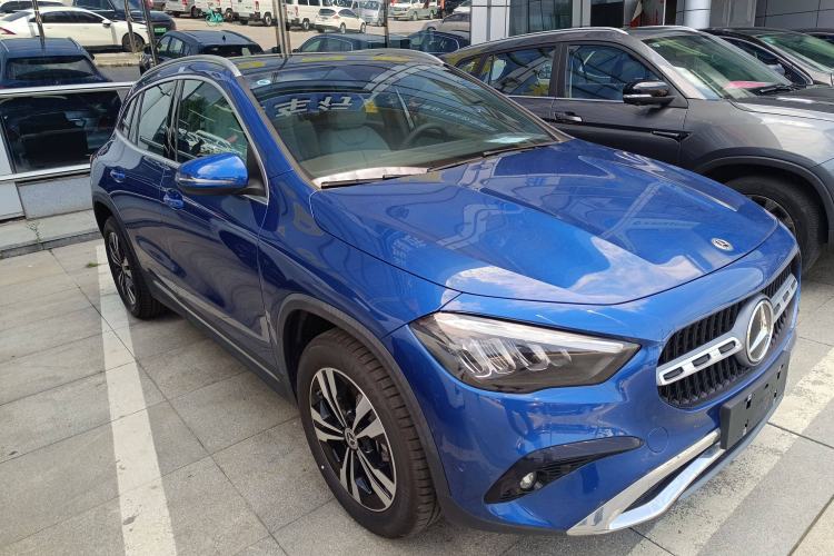 Used Mercedes-Benz GLA 2024 GLA 200 Exterior 2