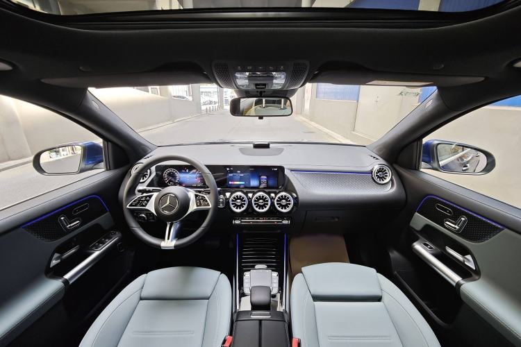 Used Mercedes-Benz GLA 2024 GLA 220 Interior 1