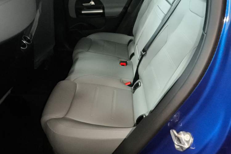 Used Mercedes-Benz GLA 2024 GLA 200 Left Rear Seat