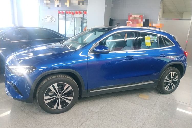 Used Mercedes-Benz GLA 2024 GLA 200 Left Side